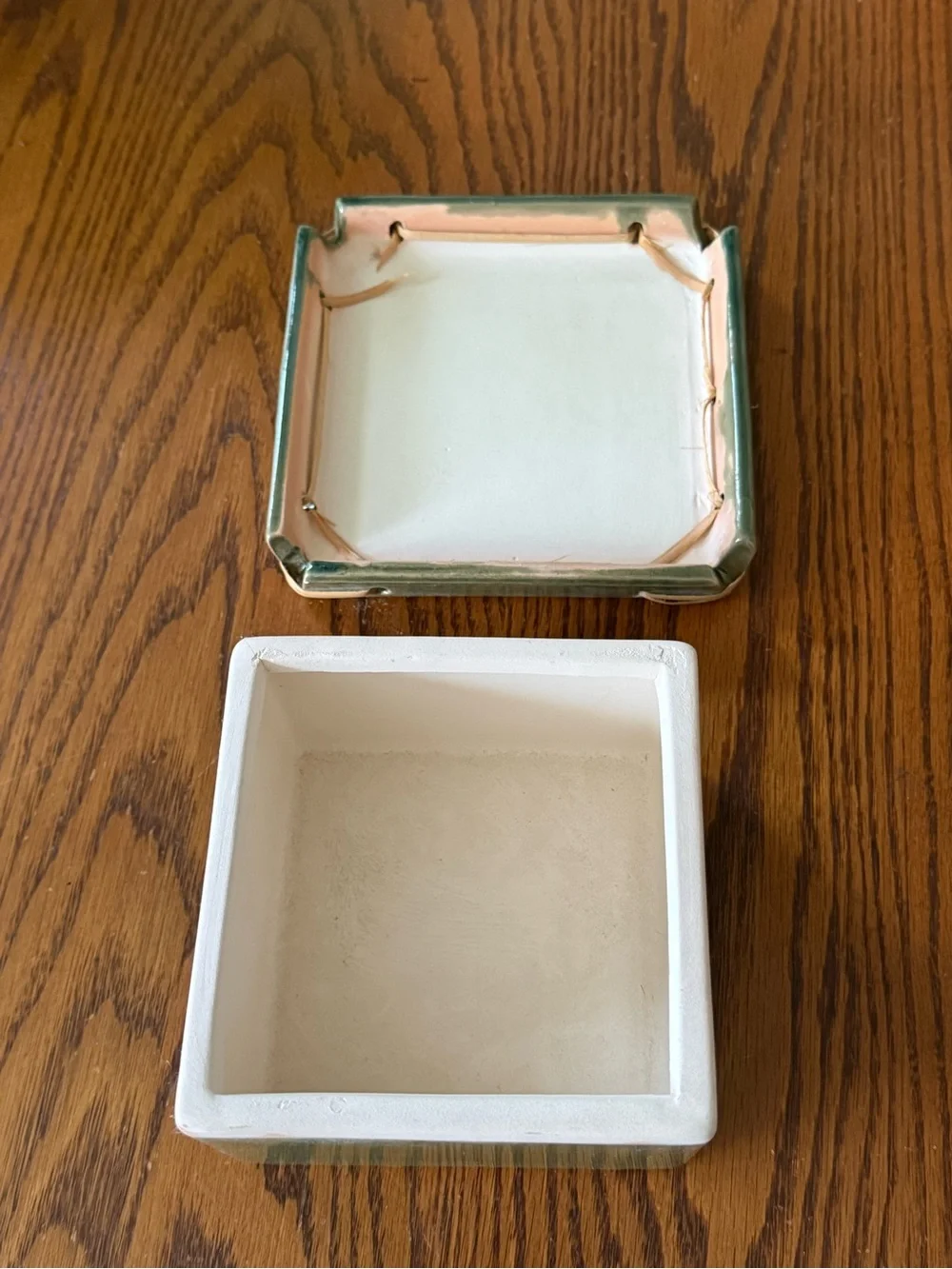 Believe Ceramic Trinket Box Green With Straw Accents
